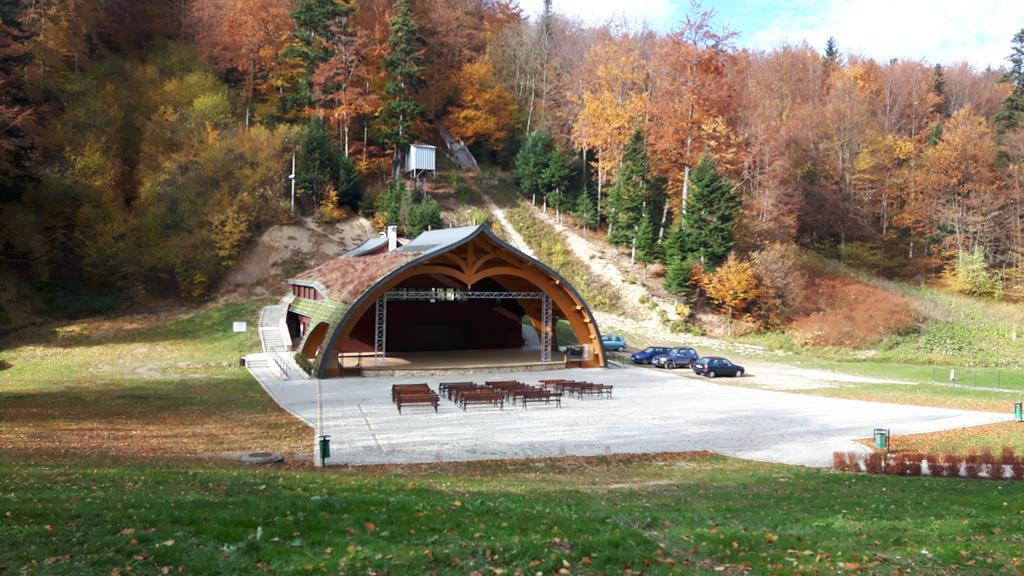 Osrodek Natura Zdroj Wellness & Spa Iwonicz-Zdrój Dış mekan fotoğraf